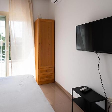 Casa Ole In Torre Del Mar Apartment Exterior photo
