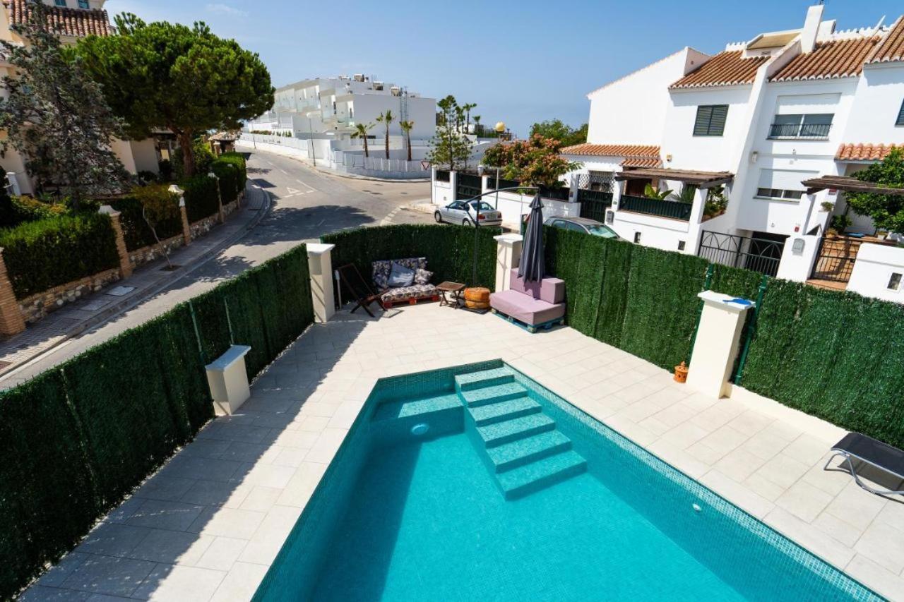 Casa Ole In Torre Del Mar Apartment Exterior photo